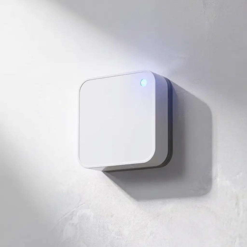 Starise controller with status light